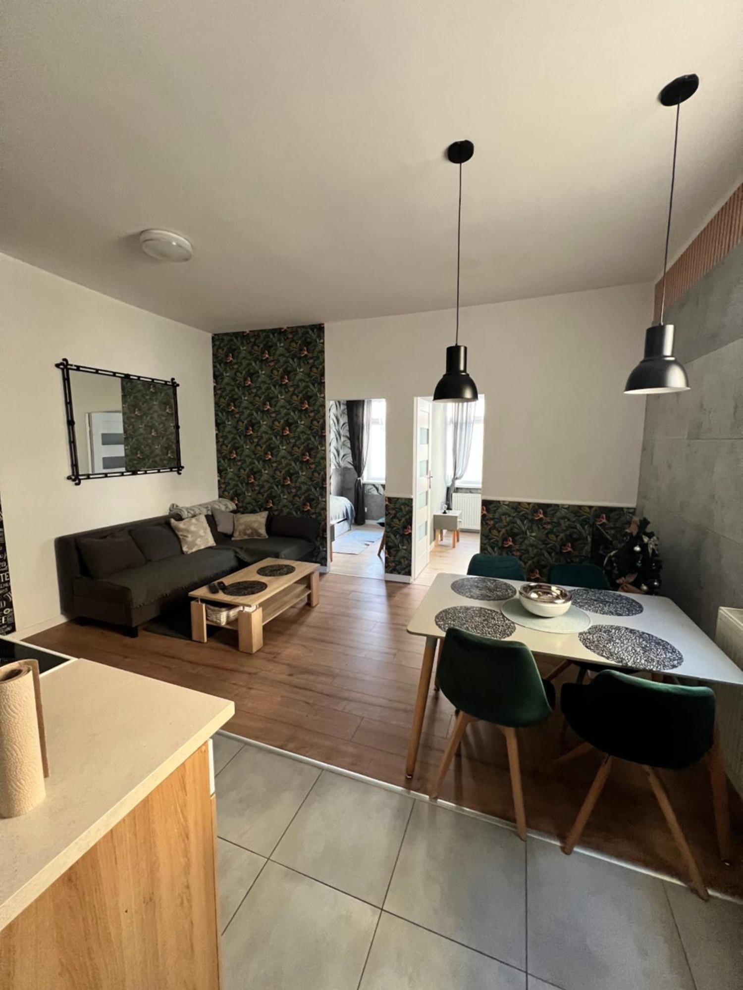 Apartamenty Cieplicka 20A يلينيا غورا المظهر الخارجي الصورة